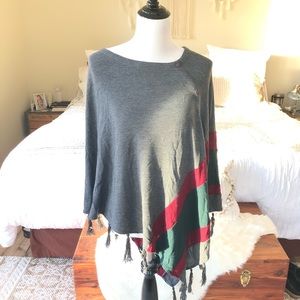 Block color jersey shall w/ fringe